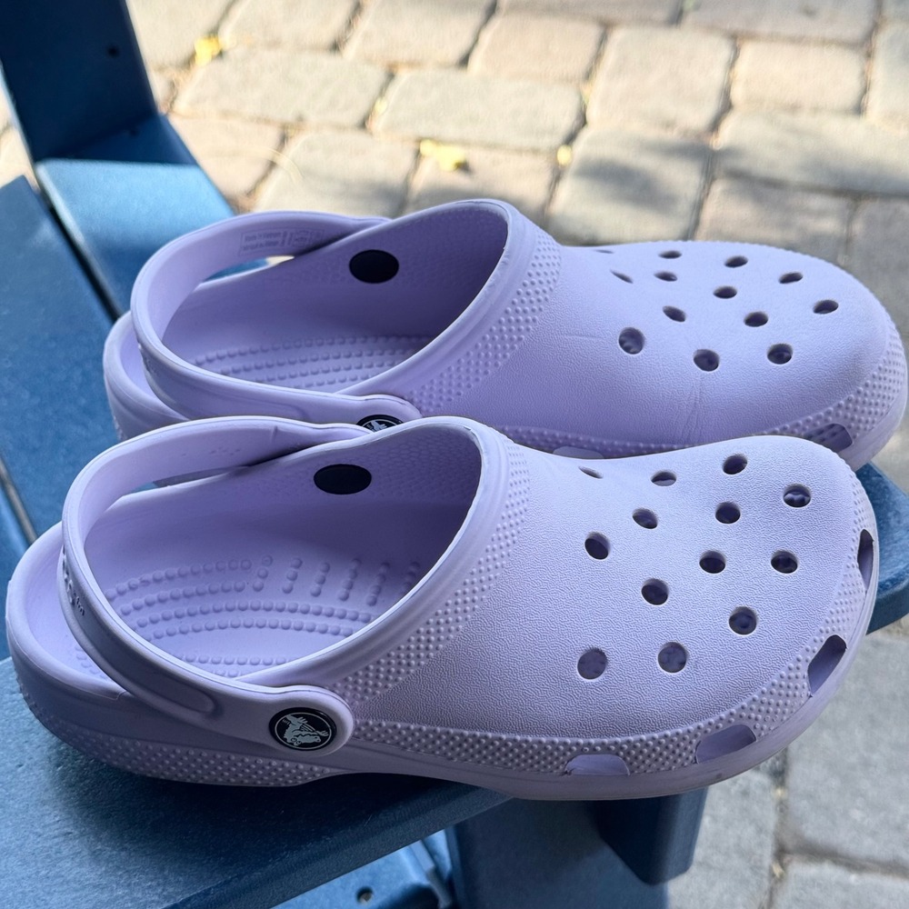 Crocs Classic Clog Lavender Purple Comfort Shoes Women's Size 5 Mens Size 3